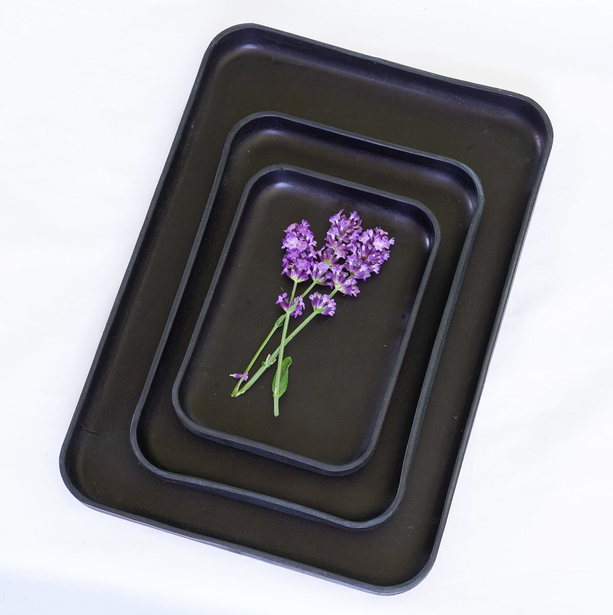 Leder Valet Tray Schwarz – Pflanzlich gegerbt | Leder mit Liebe