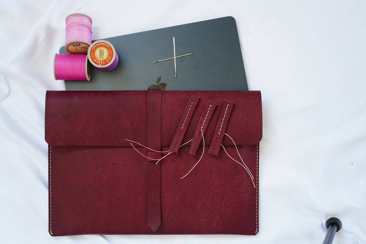 Housse premium pour MacBook | Cuir toscan cousu main | Étui en cuir pour iPad Pro et MacBook Air