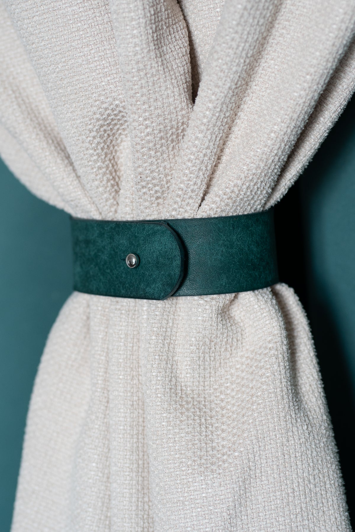 Attaches de rideaux en cuir faites à la main | Cuir tanné végétal | 20-30cm | Sans perçage | Embrasses de rideaux | Remise sur quantité jusqu'à 20%