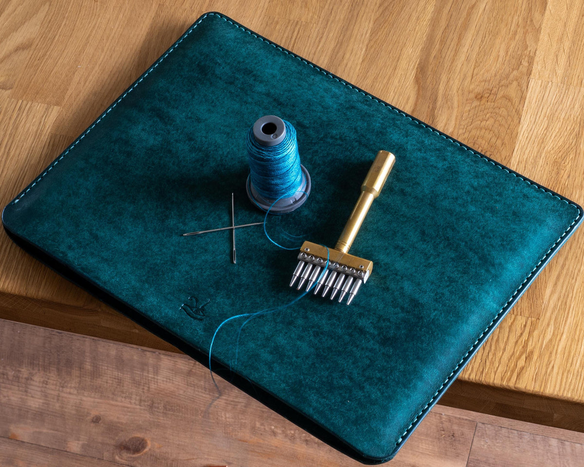 Leather MacBook sleeve | MacBook Case | minimalist iPad sleeve | Laptop case 11, 13, 14, 15, 16,17