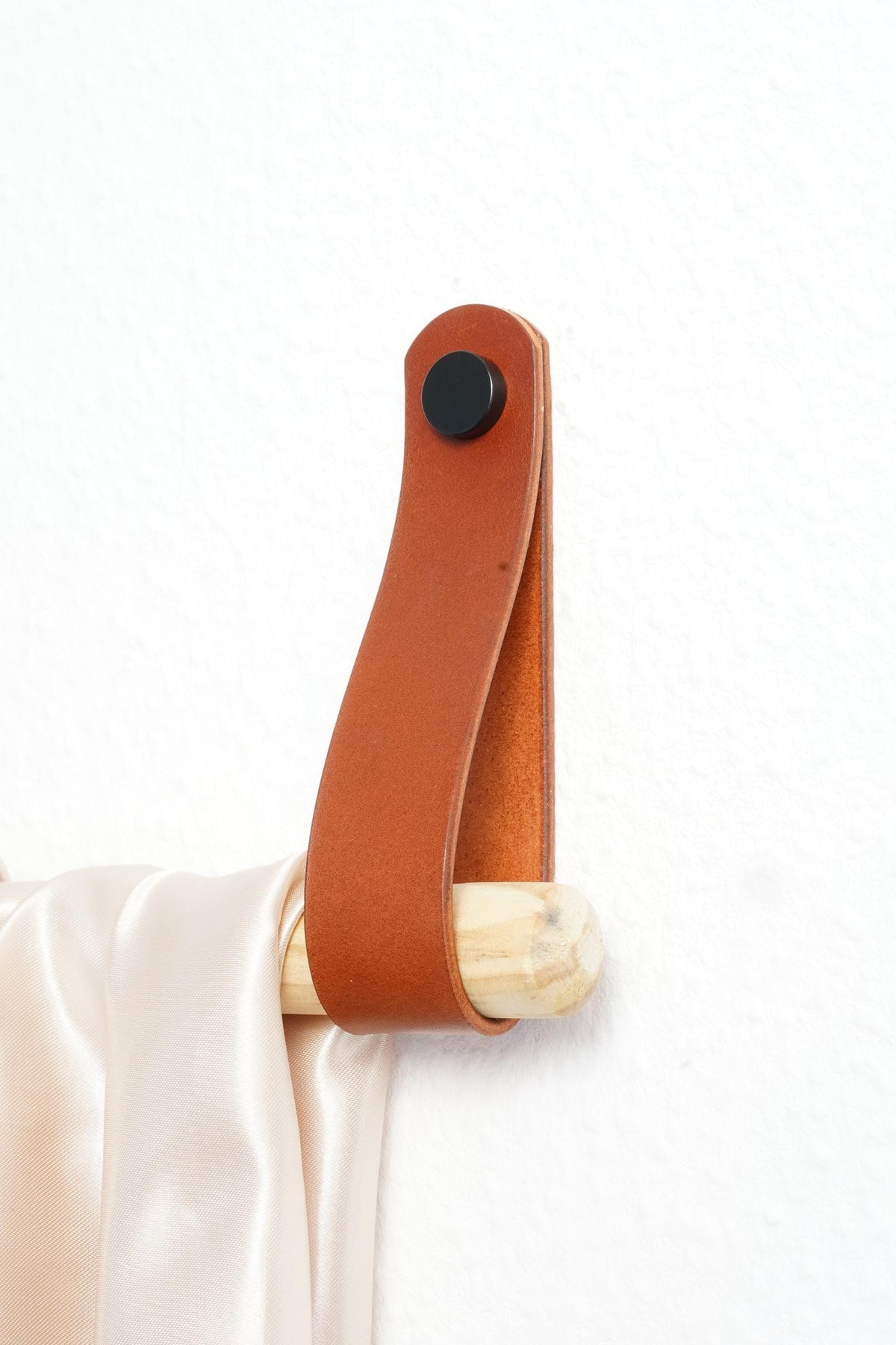 Gardinstangenhalter – Butteroleder Vorhangstangenhalter – Leder Raffhalter