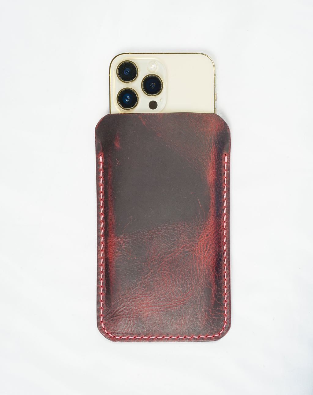 Hand-stitched iPhone leather case – Every seam is handcrafted • iPhone case made of Tuscan leather