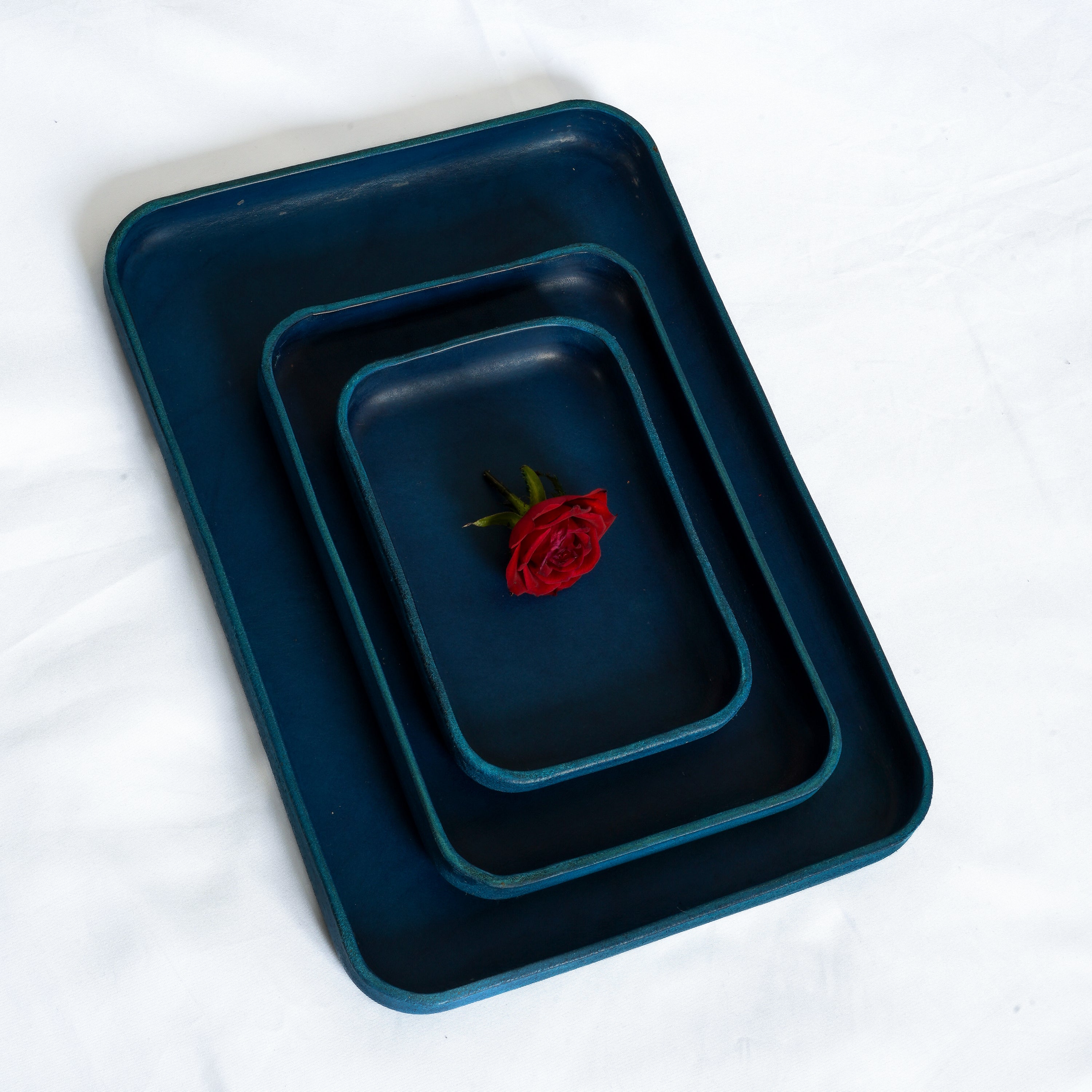 Navy Blue Leather Tray Organizer | Valet Tray & Key Holder Made of Vegetable-Tanned Leather | Handmade Leather Desk Tray