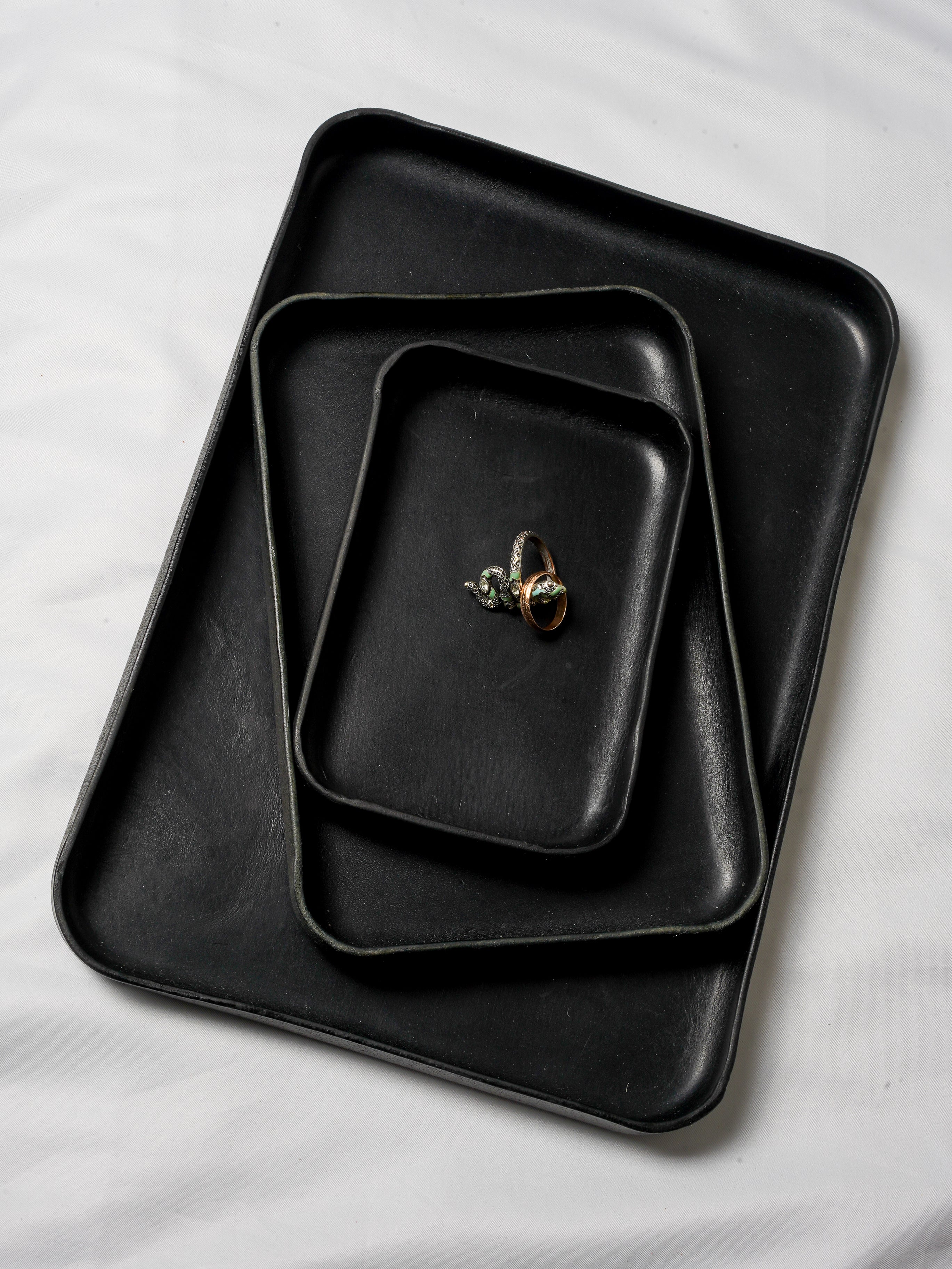 Leather Tray Organizer | Brown Key Tray for Emptying Bags | Small Genuine Leather Desk Organizer | Practical Storage | Black