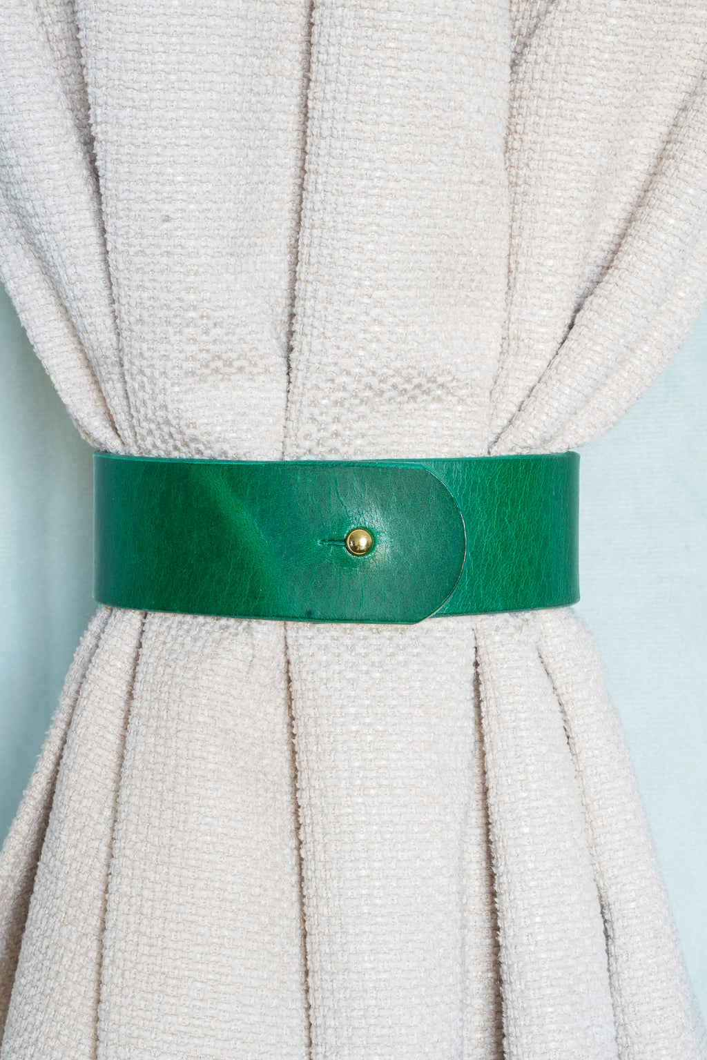 Leder Raffhalter Handmade – Gardinenhalter Veg Tan Buttero | Conceria Walpier | 14 Farben | 5 Größen | Ohne Bohren