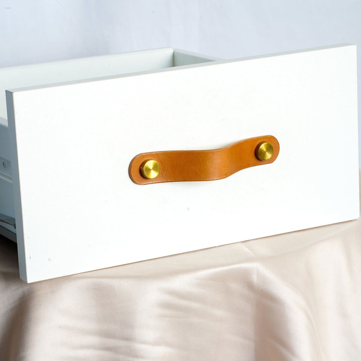 Poignées en cuir faites main | Boutons de tiroir et de meuble | Pour IKEA Pax Kallax Hemnes | Cuir tanné végétal | Fabriqué en Allemagne