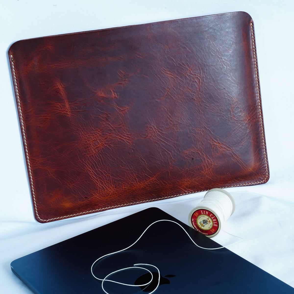 Hand-stitched leather MacBook case | Leather case for Air Pro 13, 14, 15, 16 | Tuscan leather | Badalassi Carlo