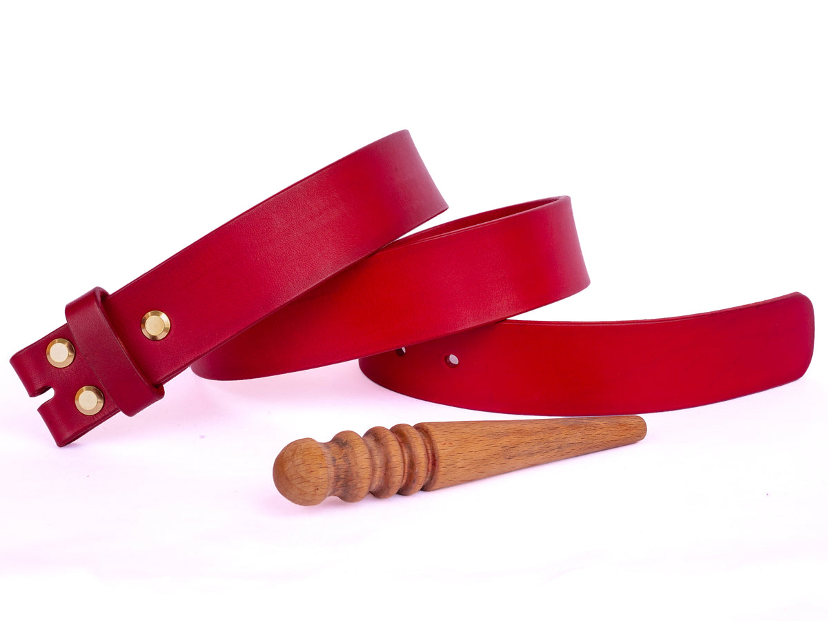 Gürtelriemen ohne Schnalle | Leder vegetabil gegerbt | Rot  | Gürtel- Blank 2-4cm