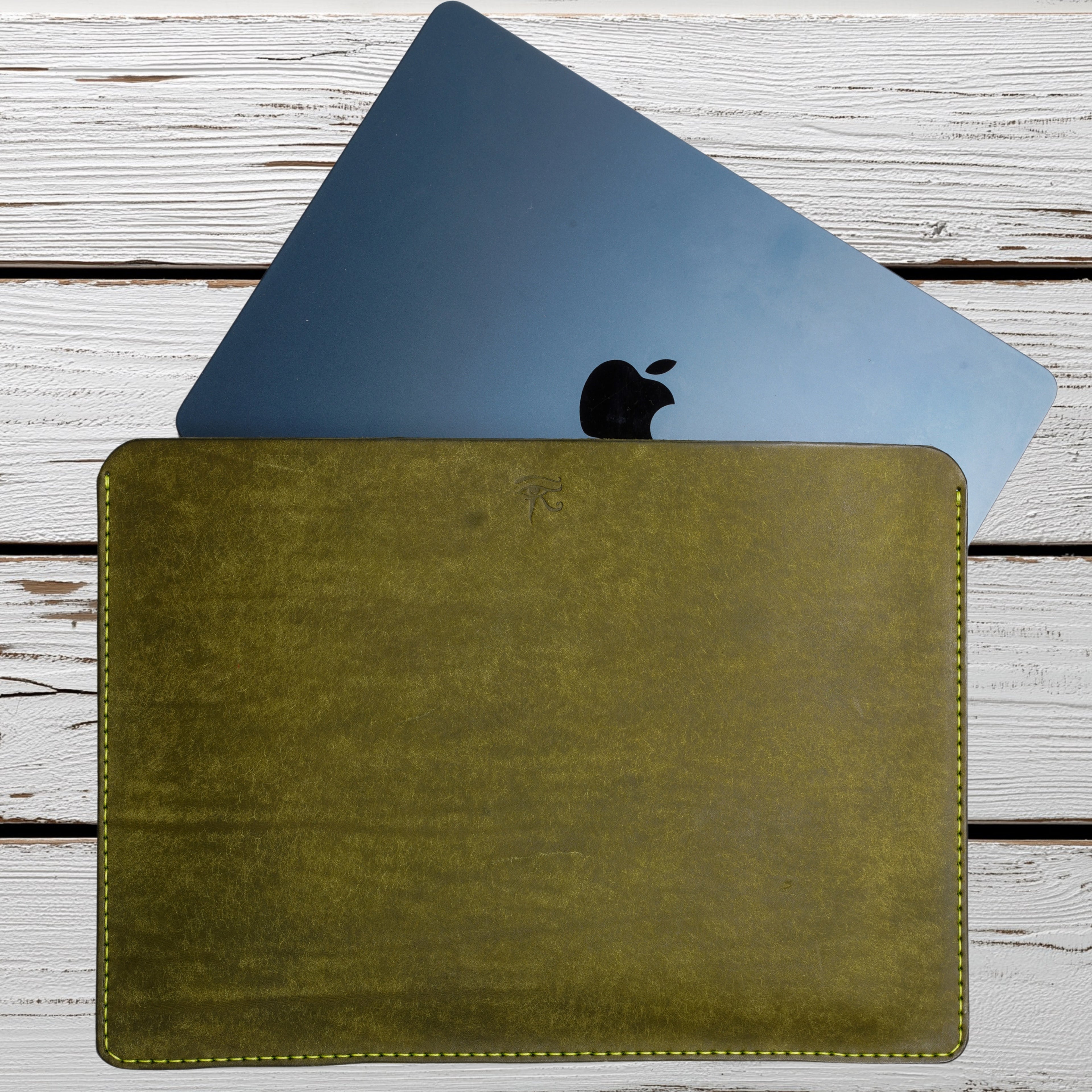 Premium MacBook Sleeve | Hand-stitched Tuscan leather | Leather iPad Pro MacBook Air Pro case