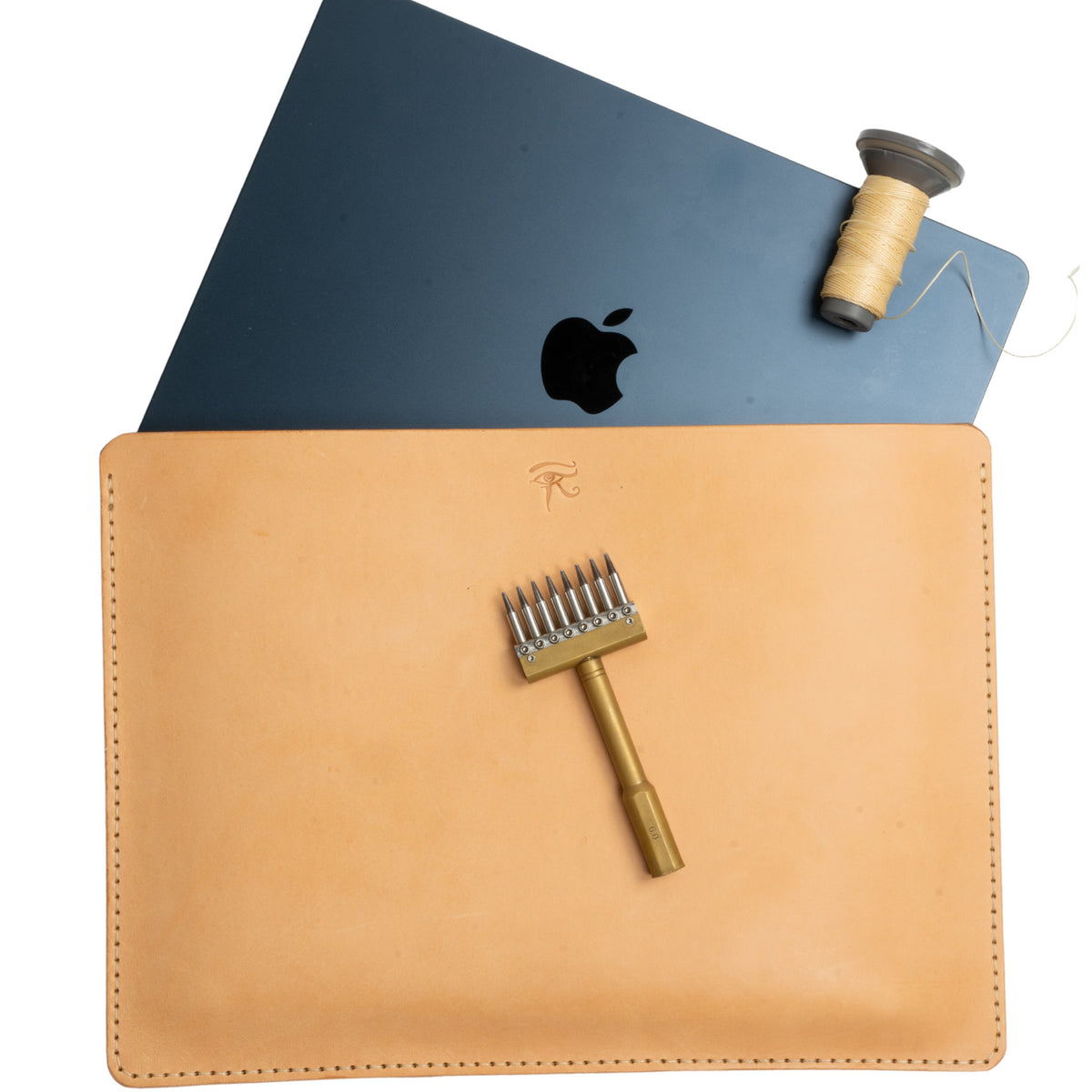 Housse MacBook en cuir cousue main | Housse en cuir Air Pro 13 14 15 16 | Badalassi Carlo | Bone