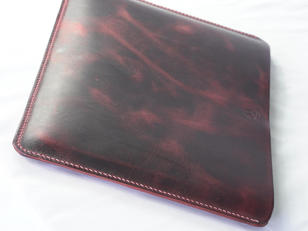 Leather MacBook sleeve | MacBook Case | minimalist iPad sleeve | iPad case 11, 12.9, 13, 14, 15, 16 | Burgundy