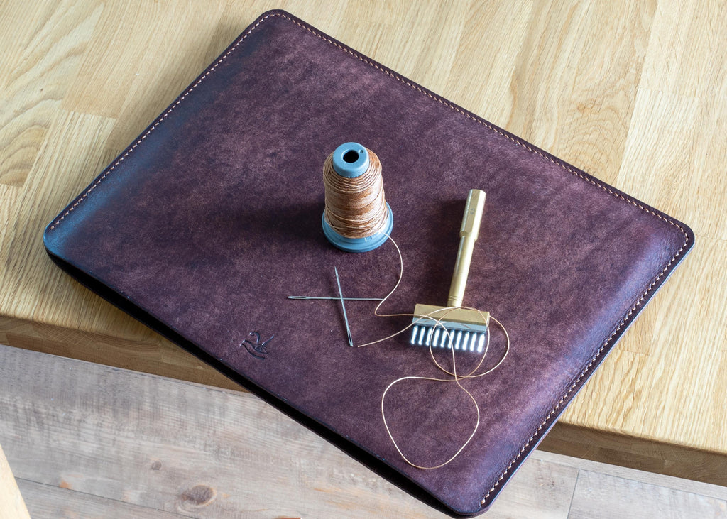 Leather MacBook sleeve | MacBook Case | minimalist iPad sleeve | Laptop case 11, 13, 14, 15, 16,17