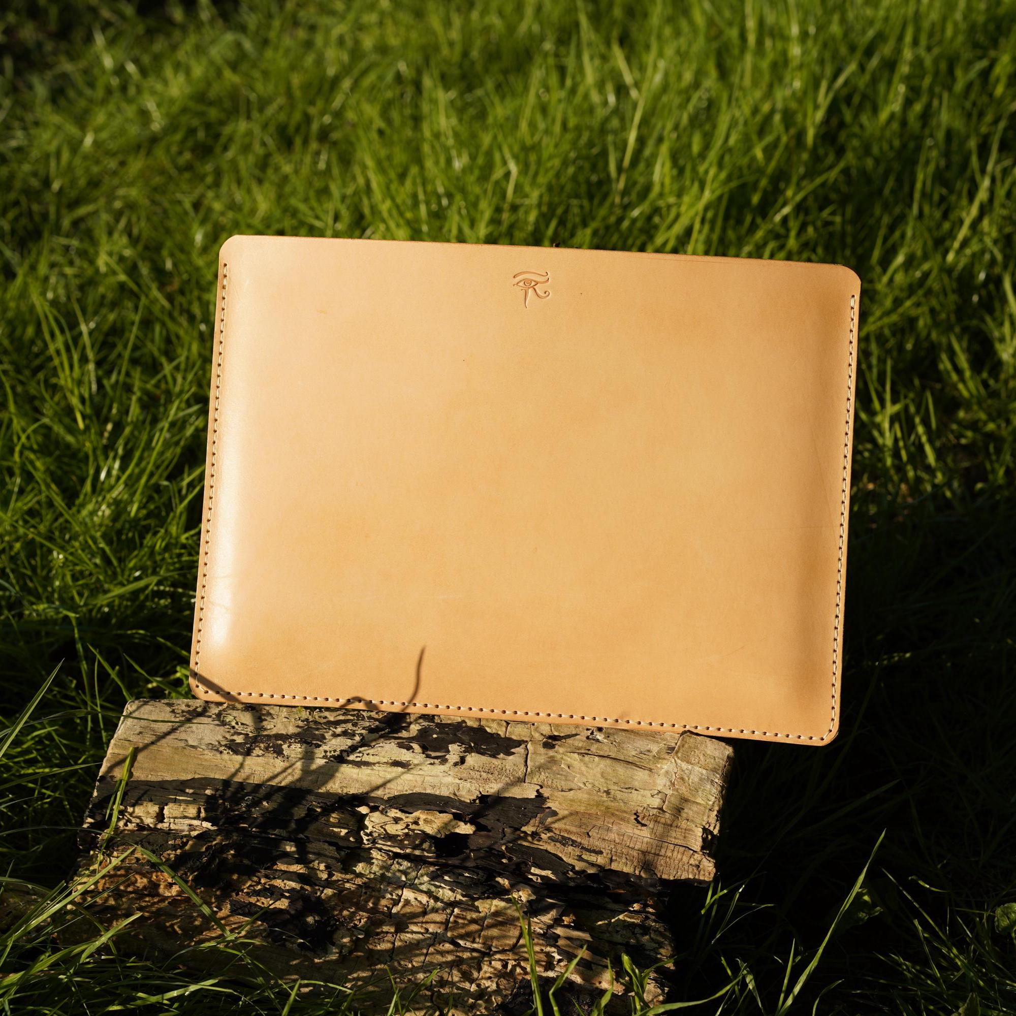 MacBook sleeve | leather MacBook sleeve | MacBook sleeve | minimalist MacBook sleeve | 13", 14", 15", 16" |