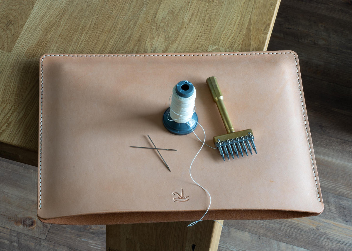 Leather MacBook sleeve | MacBook Case | minimalist iPad sleeve | Laptop case 11, 13, 14, 15, 16,17