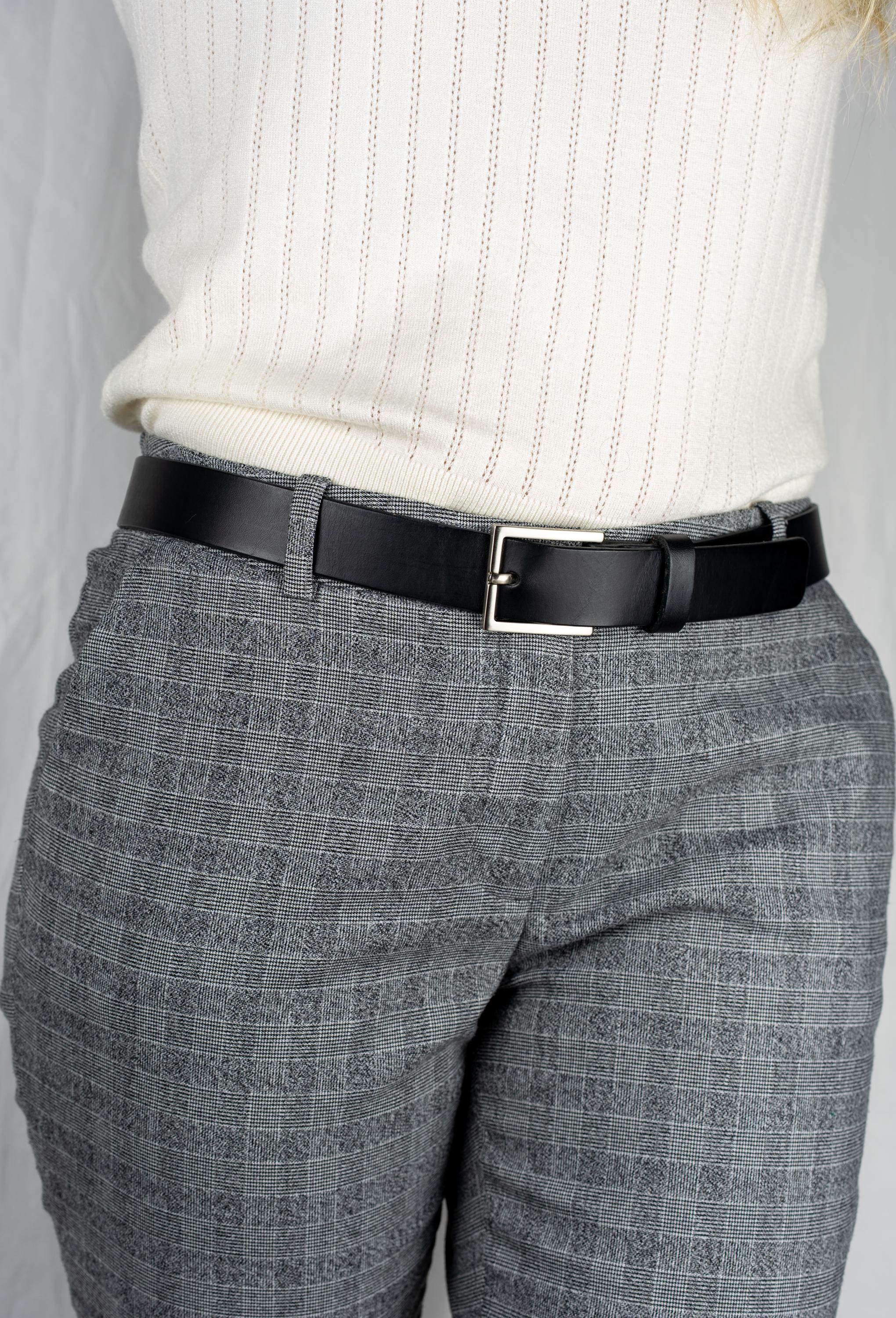 Artisan Handcrafted Leather Belts: Custom Jeans Belts for Men and Women - leather Jeans Belts | Handmade in Germany