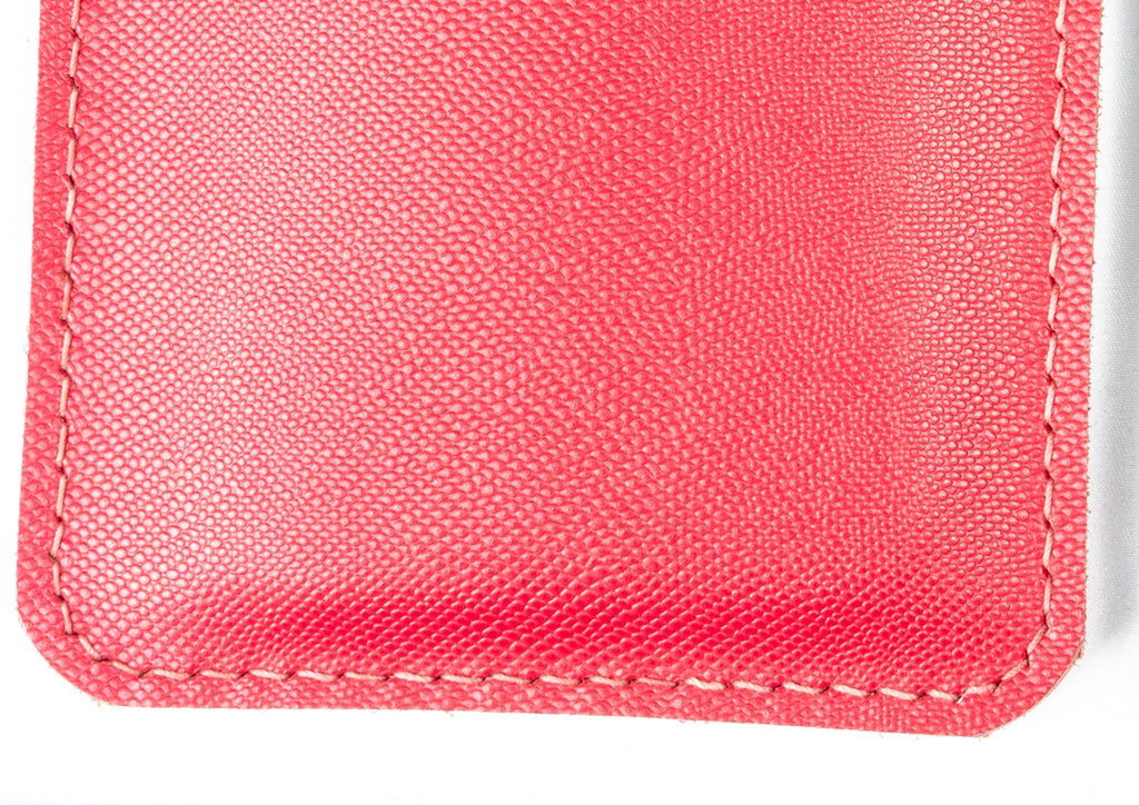 Hand-stitched Leather Case for Your Smartphone - iPhone Case, Every Stitch Sewn by Hand • iPhone Etui