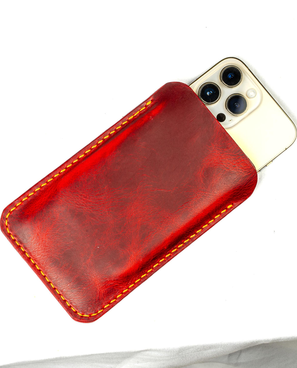 Hand-stitched Leather Case for Your Smartphone - iPhone Case, Every Stitch Sewn by Hand • iPhone Etui