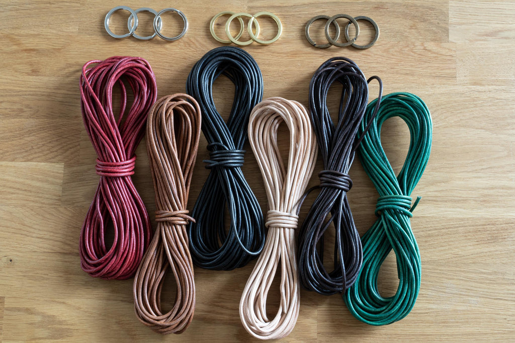 Personalisiertes Leder-Lanyard | Ausweishalter | ID-Schlüsselanhänger-Halskette | Leder-Schlüsselband, Geschenke für Mitarbeiter, Kunden