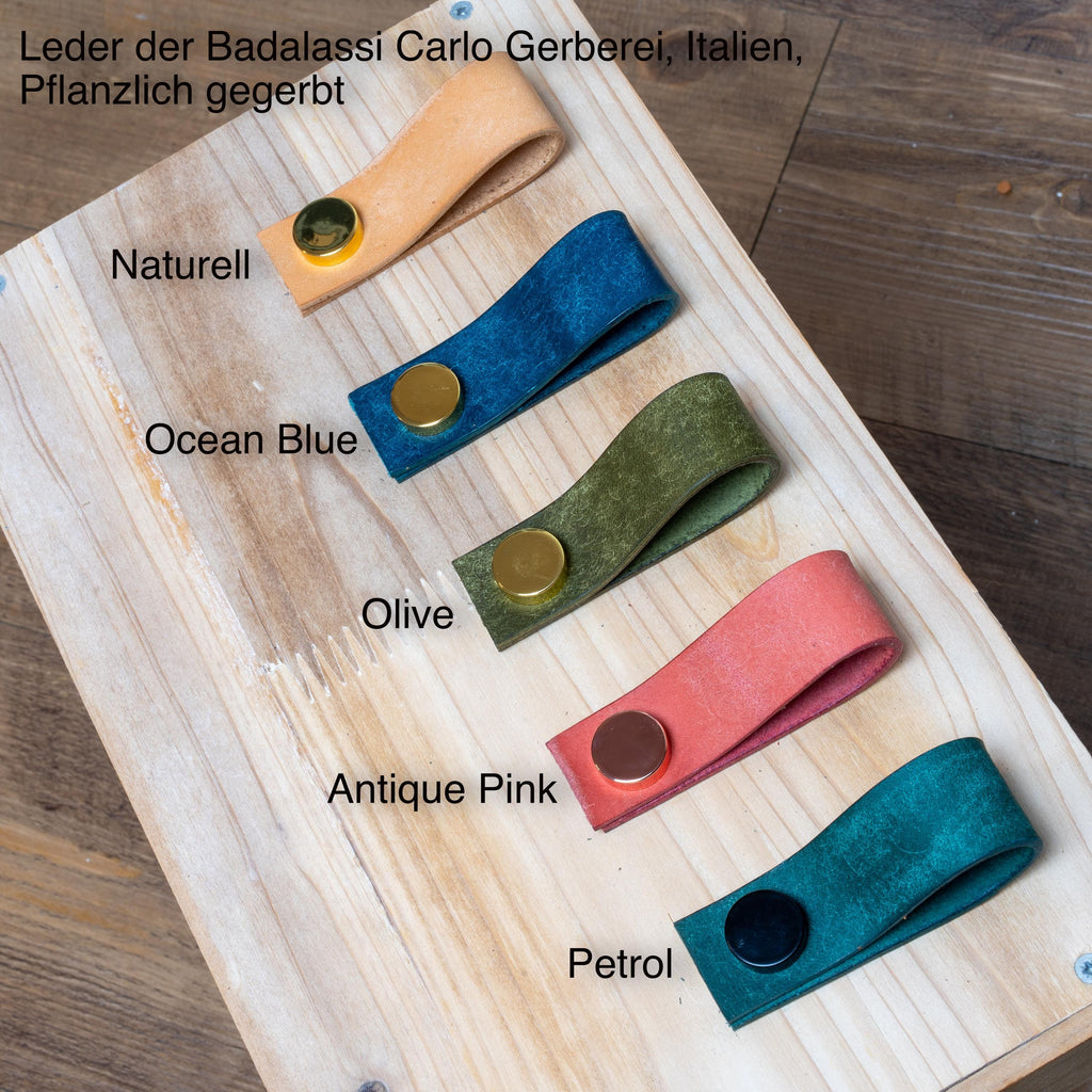Handmade Leather Handles | Drawer Pulls & Cabinet Knobs | For IKEA Pax Kallax Hemnes | Vegetable Tanned Leather | Made in Germany