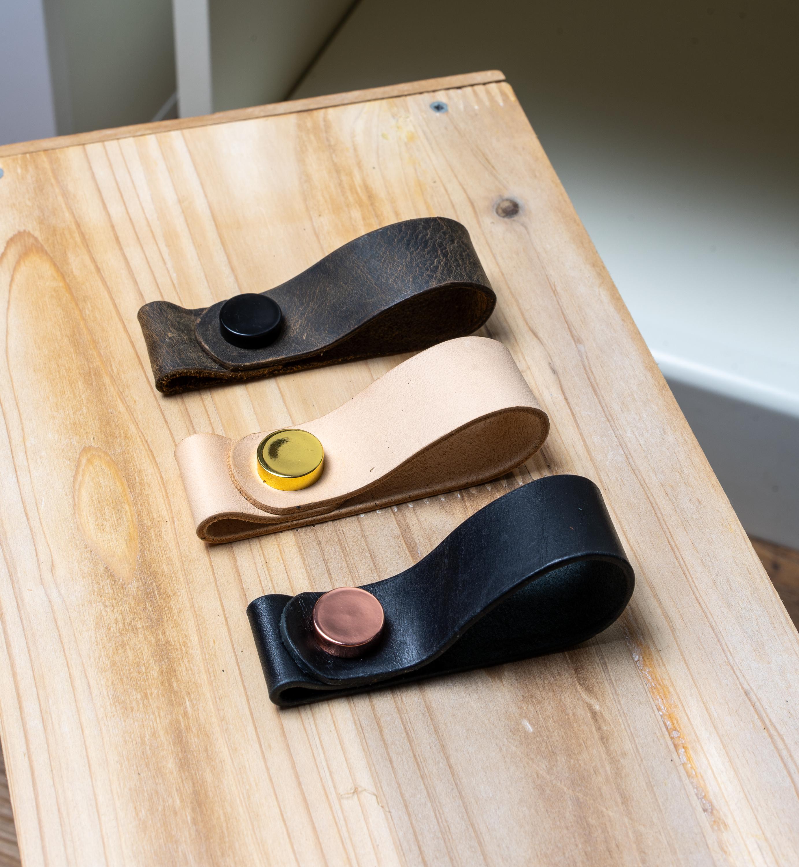 Handmade Leather Handles | Drawer Pulls & Cabinet Knobs | For IKEA Pax Kallax Hemnes | Vegetable Tanned Leather | Made in Germany
