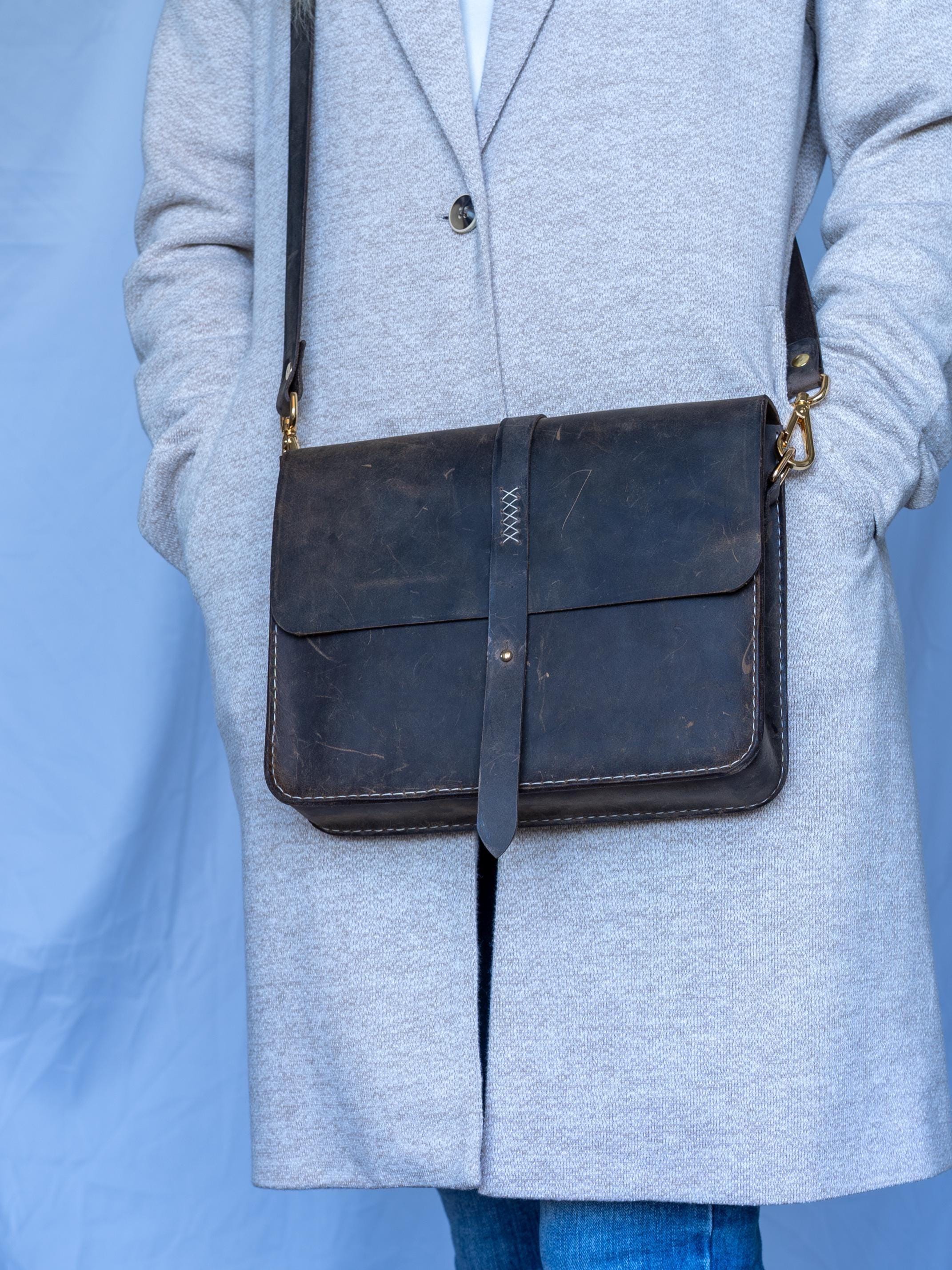 Handcrafted Leather Crossbody Bag from leather - Vintage leather bag - Saddle Stitched - Handmade leather bag