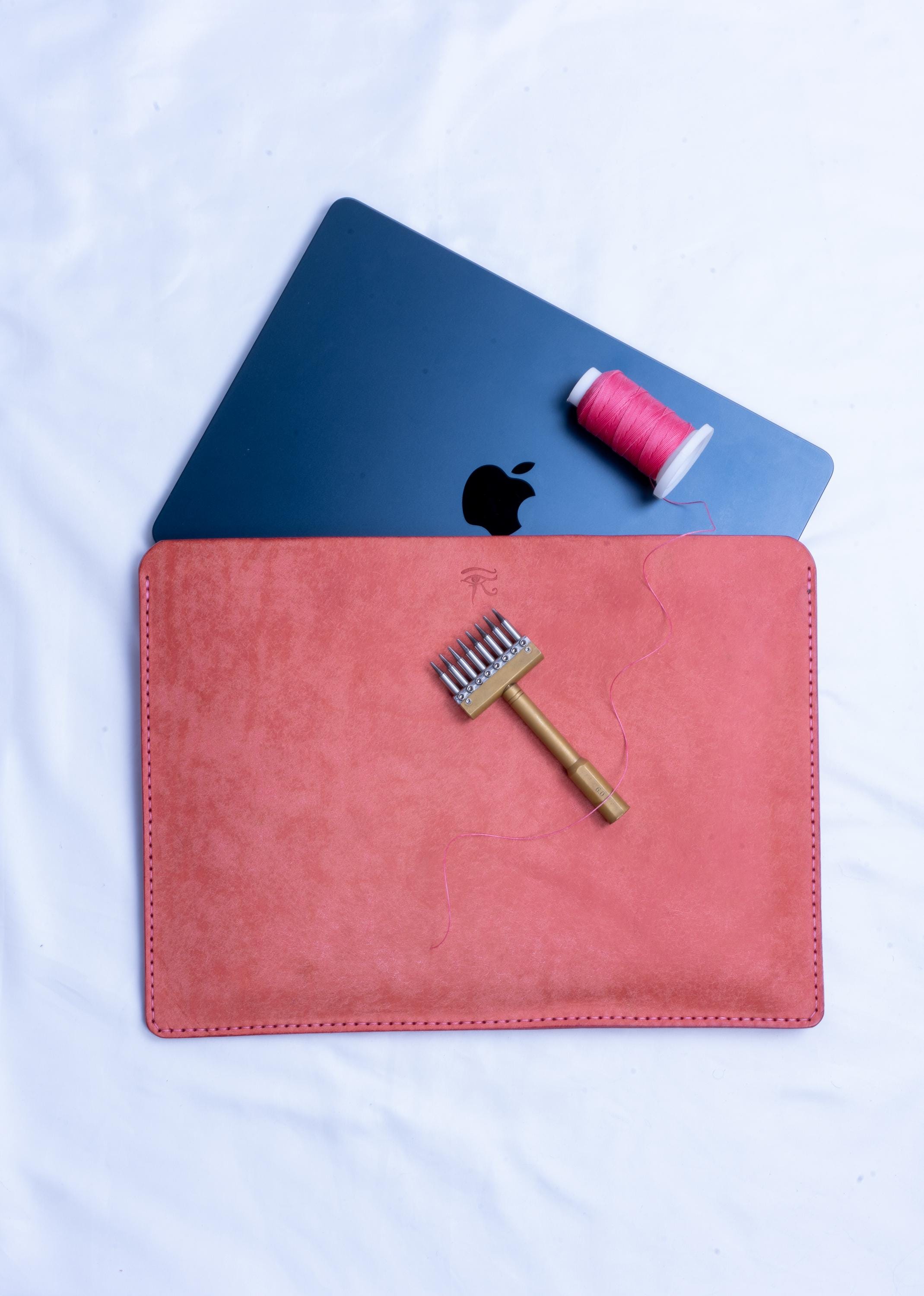 Leather MacBook sleeve | MacBook Case | minimalist iPad sleeve | Laptop case 11, 13, 14, 15, 16,17