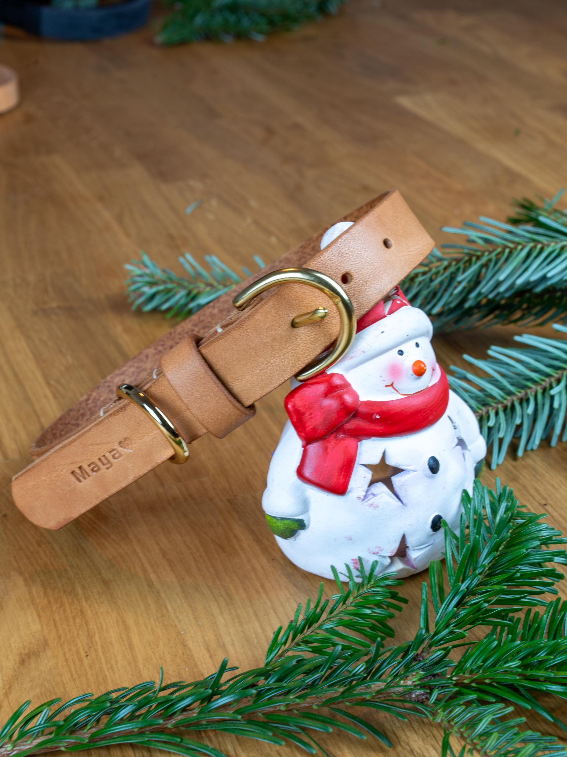 Handgefertigtes Leder Hundehalsband | Pflanzlich Gegerbtes Premium Leder | Namensgravur | Messing Hardware | Geschenk für Hunde
