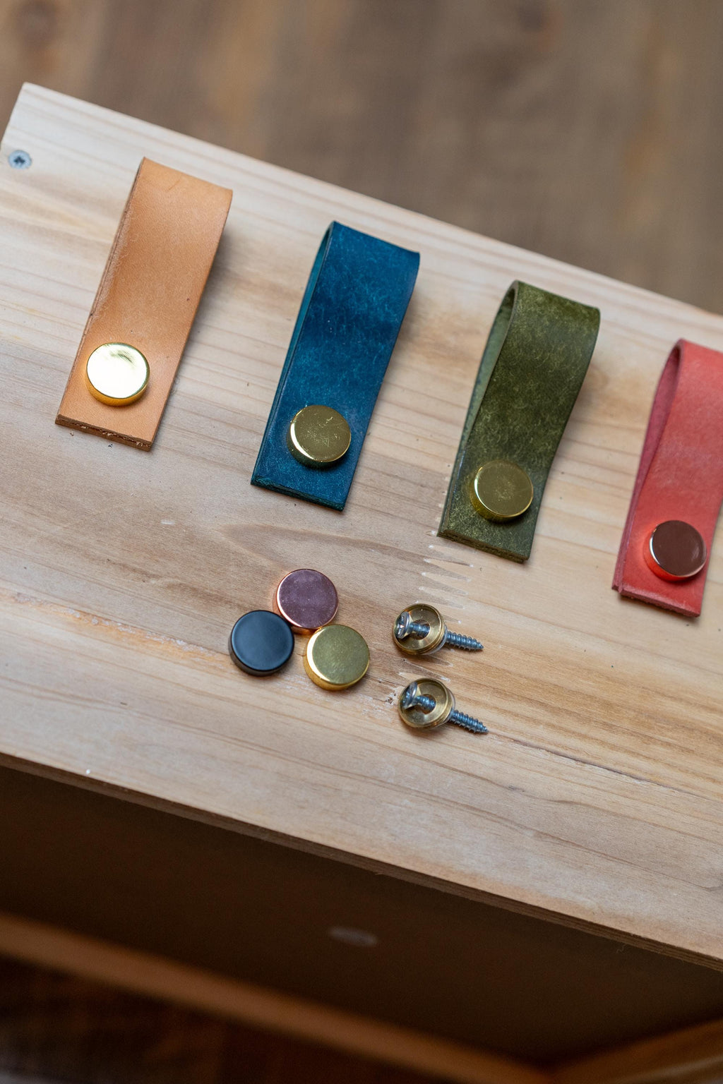 Handmade Leather Handles | Drawer Pulls & Cabinet Knobs | For IKEA Pax Kallax Hemnes | Vegetable Tanned Leather | Made in Germany