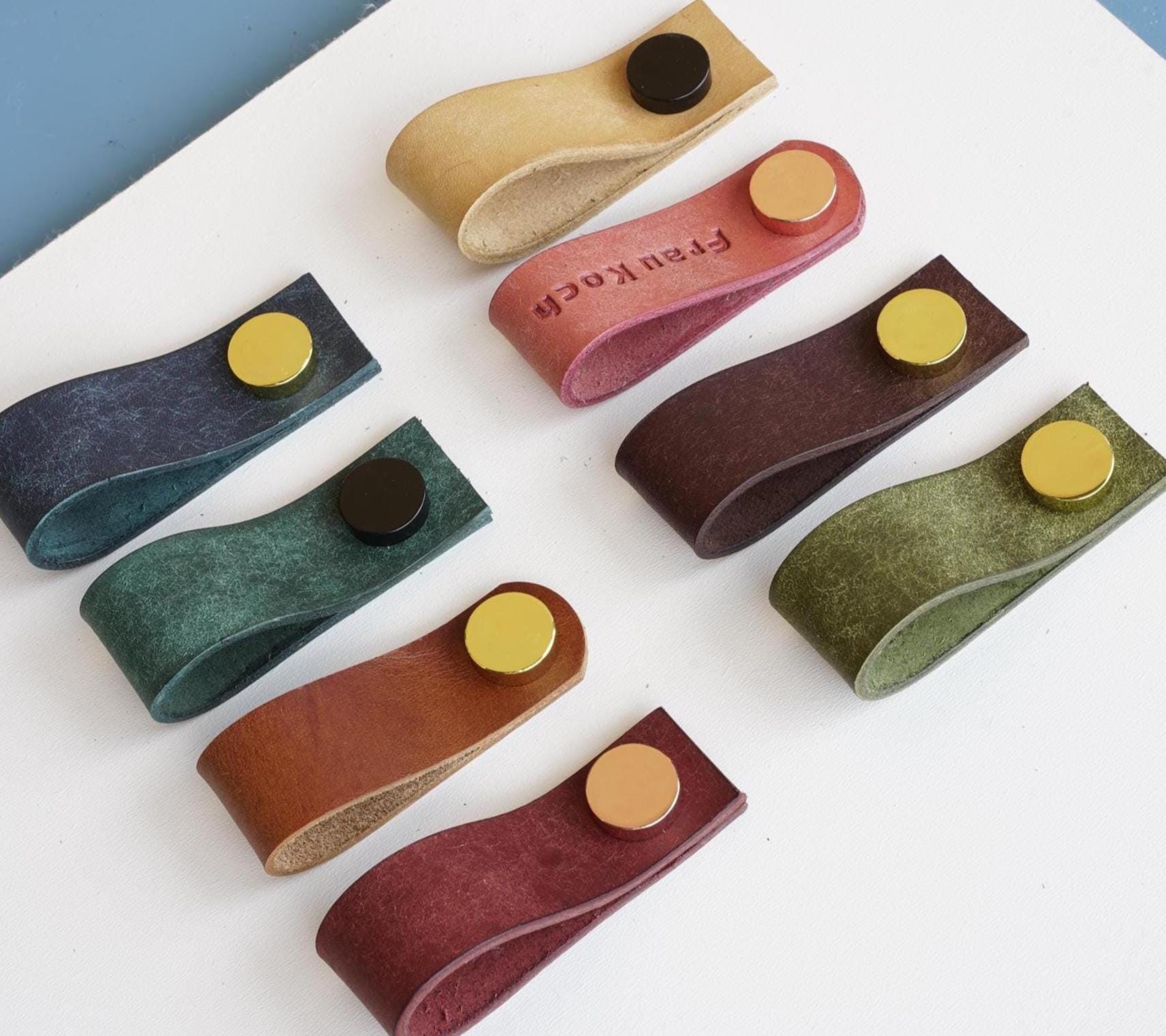 Handmade Leather Handles | Drawer Pulls & Cabinet Knobs | For IKEA Pax Kallax Hemnes | Vegetable Tanned Leather | Made in Germany