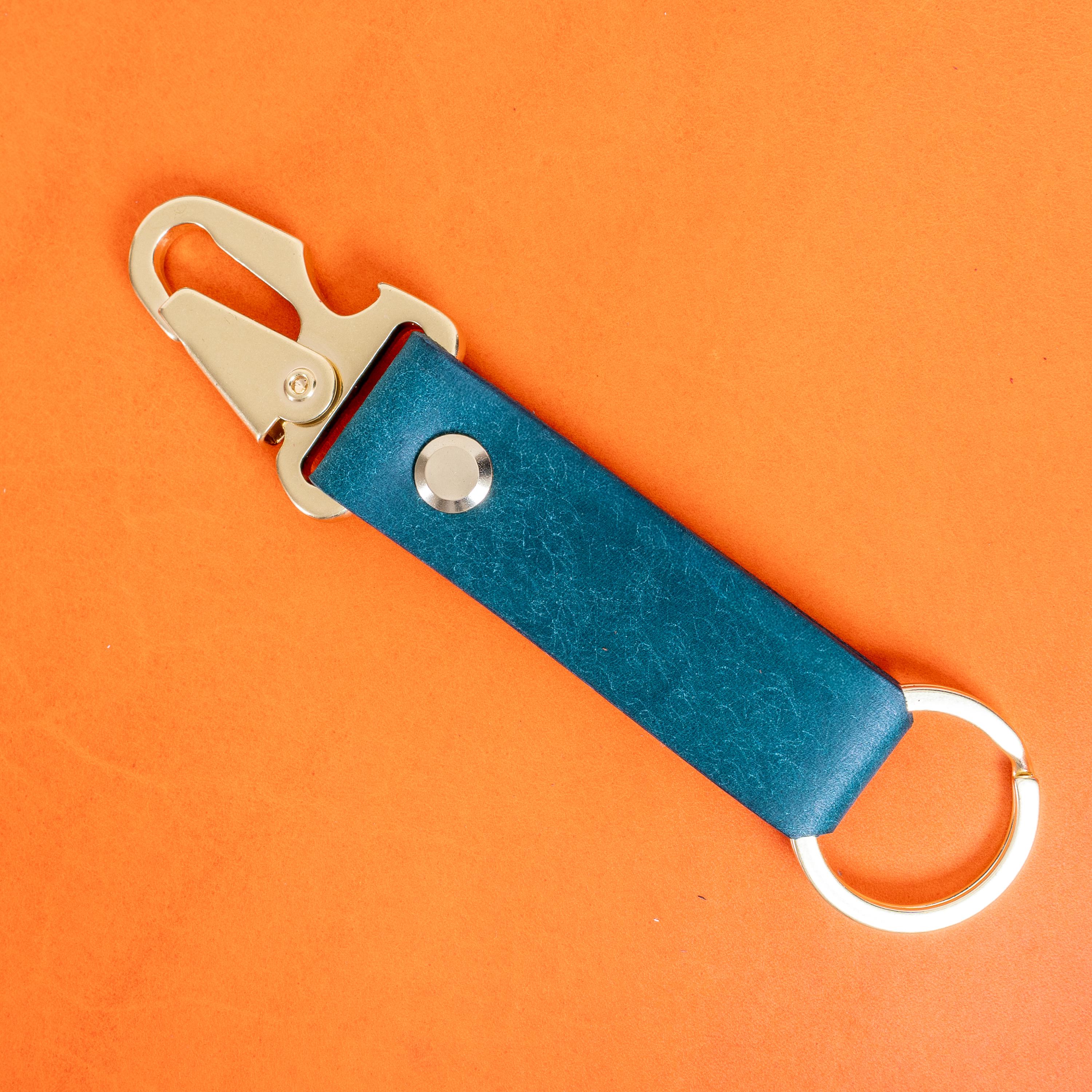 Schlüsselband aus Pueblo-Leder • individuell graviert (bis 15 Buchstaben) • Handarbeit in Deutschland • Schlüsselanhänger