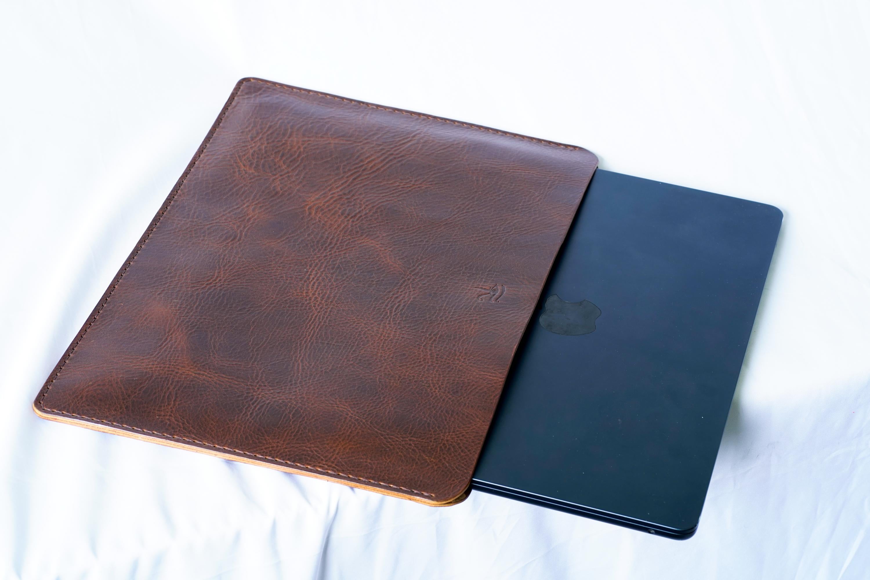 Leather MacBook sleeve | MacBook Case | minimalist iPad sleeve | Laptop case 11, 13, 14, 15, 16,17