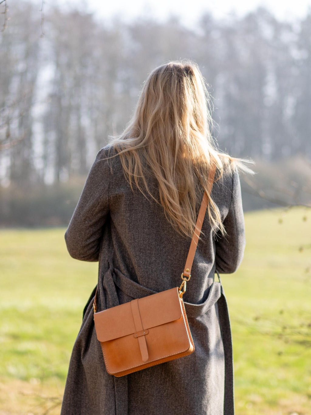 Handgenähte Leder-Laptoptasche aus italienischem Veg-Tan-Leder | Individuell anpassbar