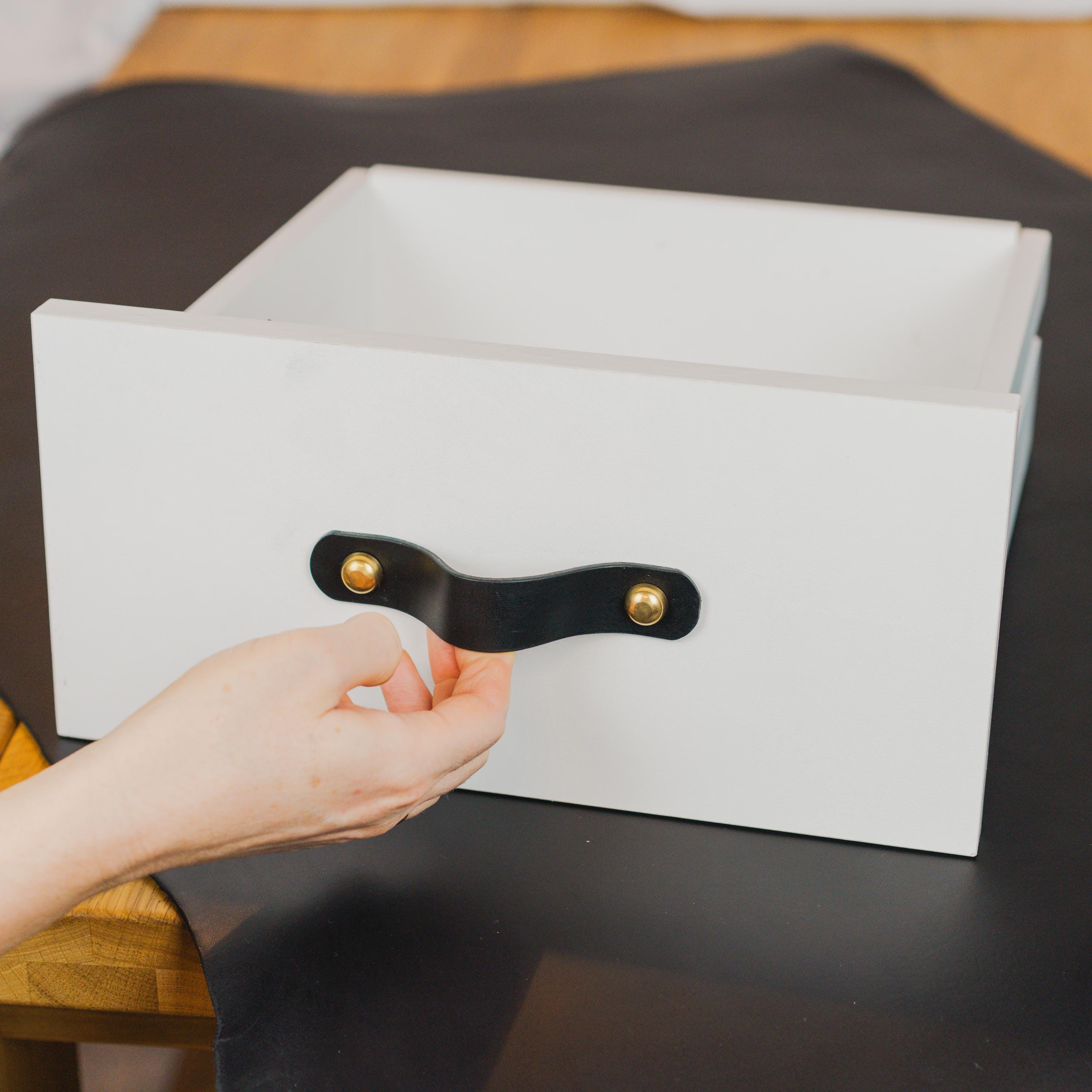 Handmade Leather Handles | Drawer Pulls & Cabinet Knobs | For IKEA Pax Kallax Hemnes | Vegetable Tanned Leather | Made in Germany