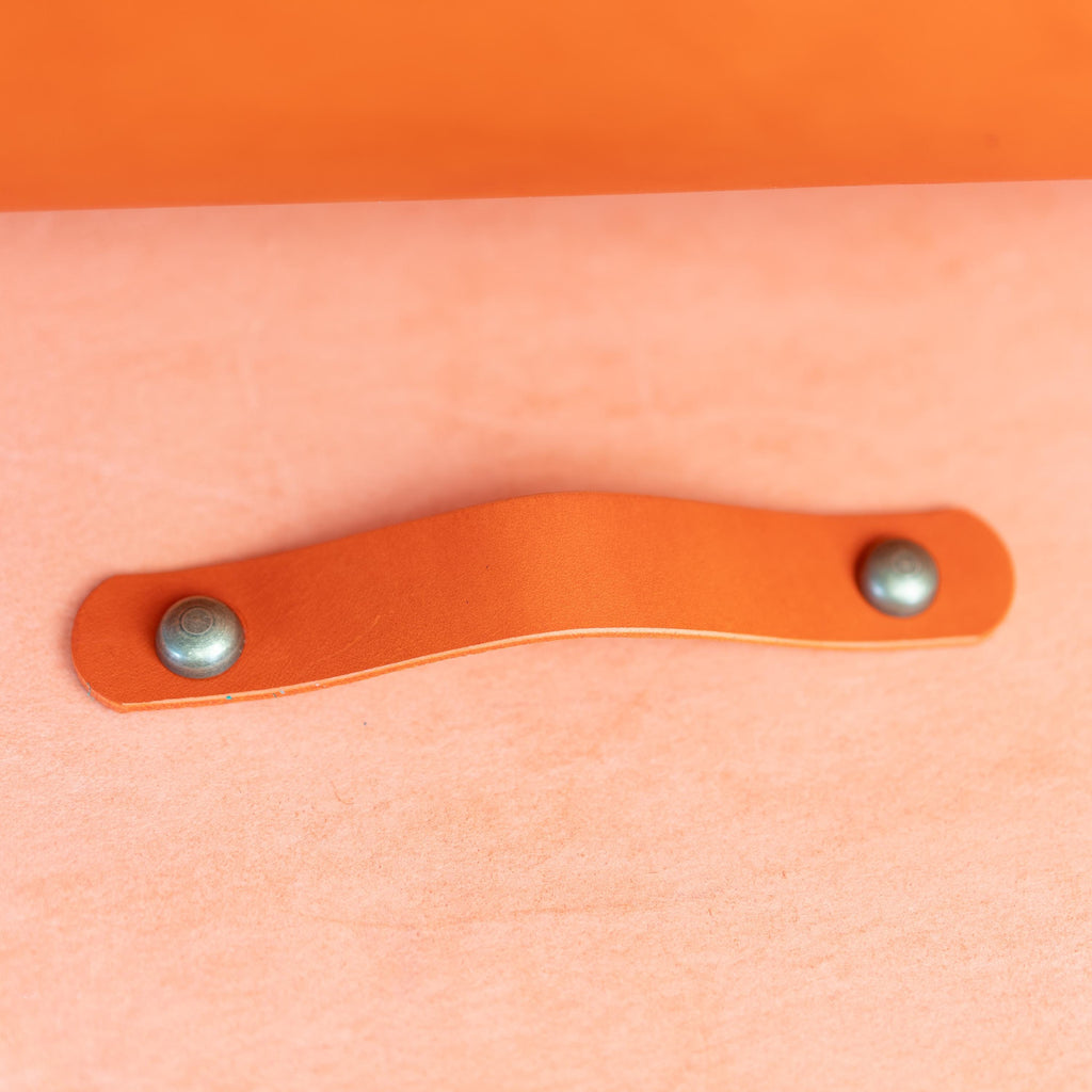 Handmade Leather Handles | Drawer Pulls & Cabinet Knobs | For IKEA Pax Kallax Hemnes | Vegetable Tanned Leather | Made in Germany