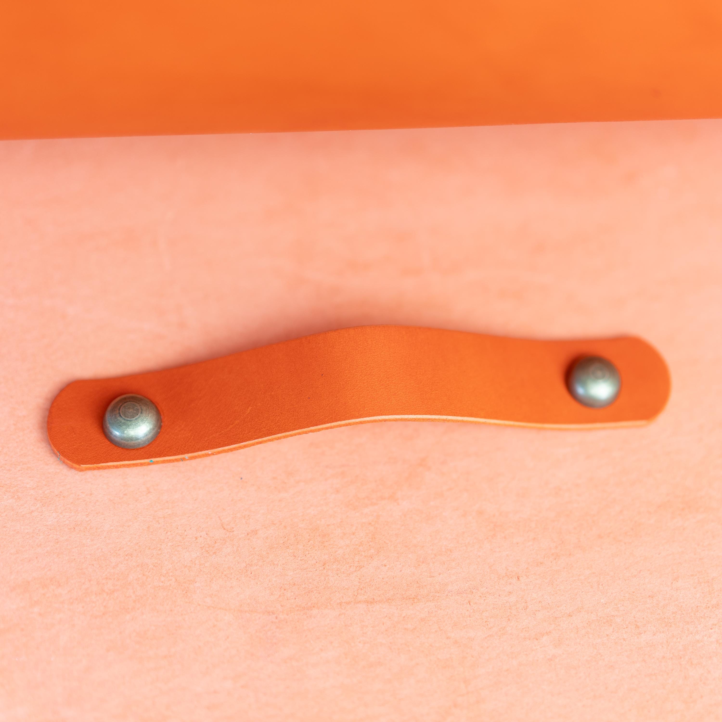 Handmade Leather Handles | Drawer Pulls & Cabinet Knobs | For IKEA Pax Kallax Hemnes | Vegetable Tanned Leather | Made in Germany