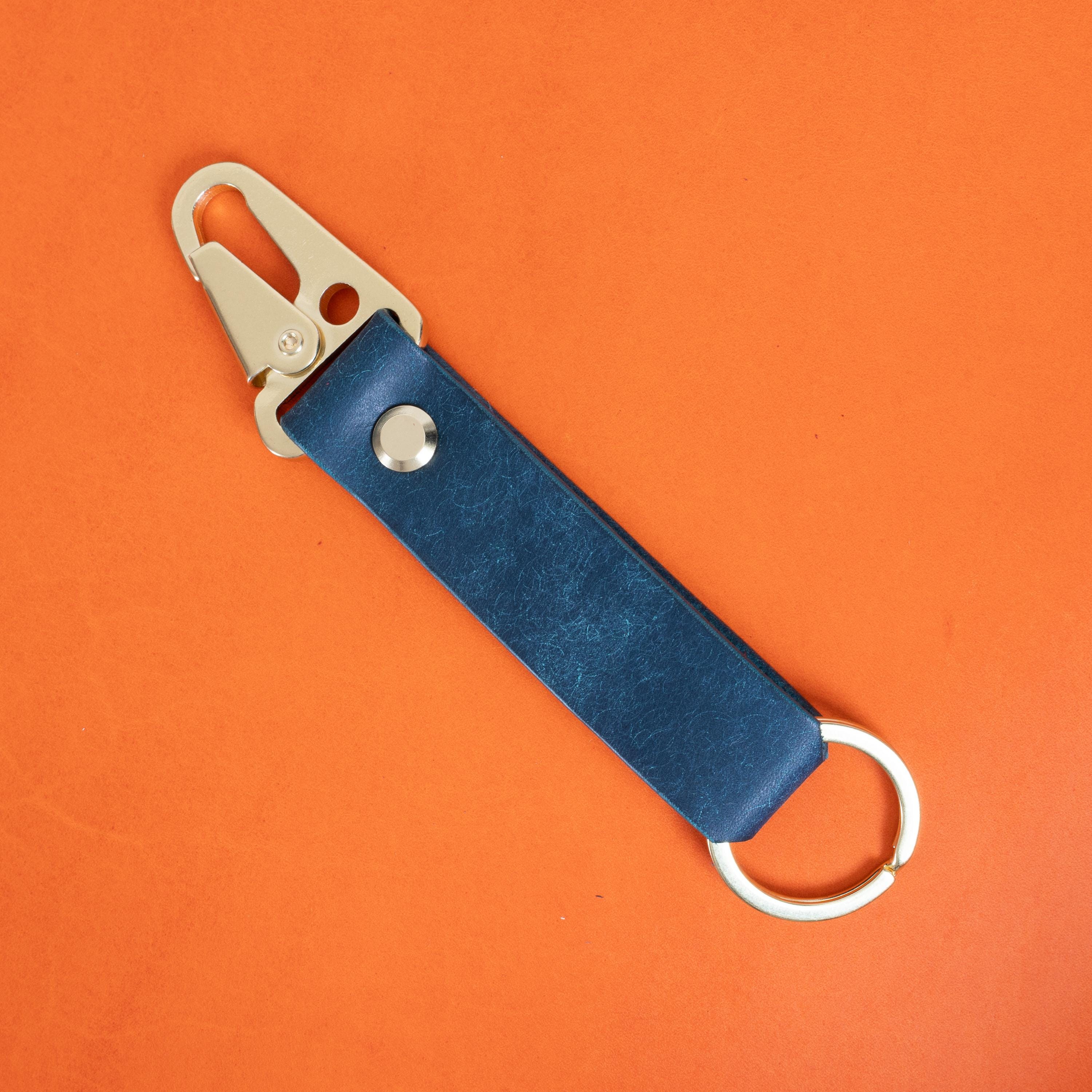 Schlüsselband aus Pueblo-Leder • individuell graviert (bis 15 Buchstaben) • Handarbeit in Deutschland • Schlüsselanhänger