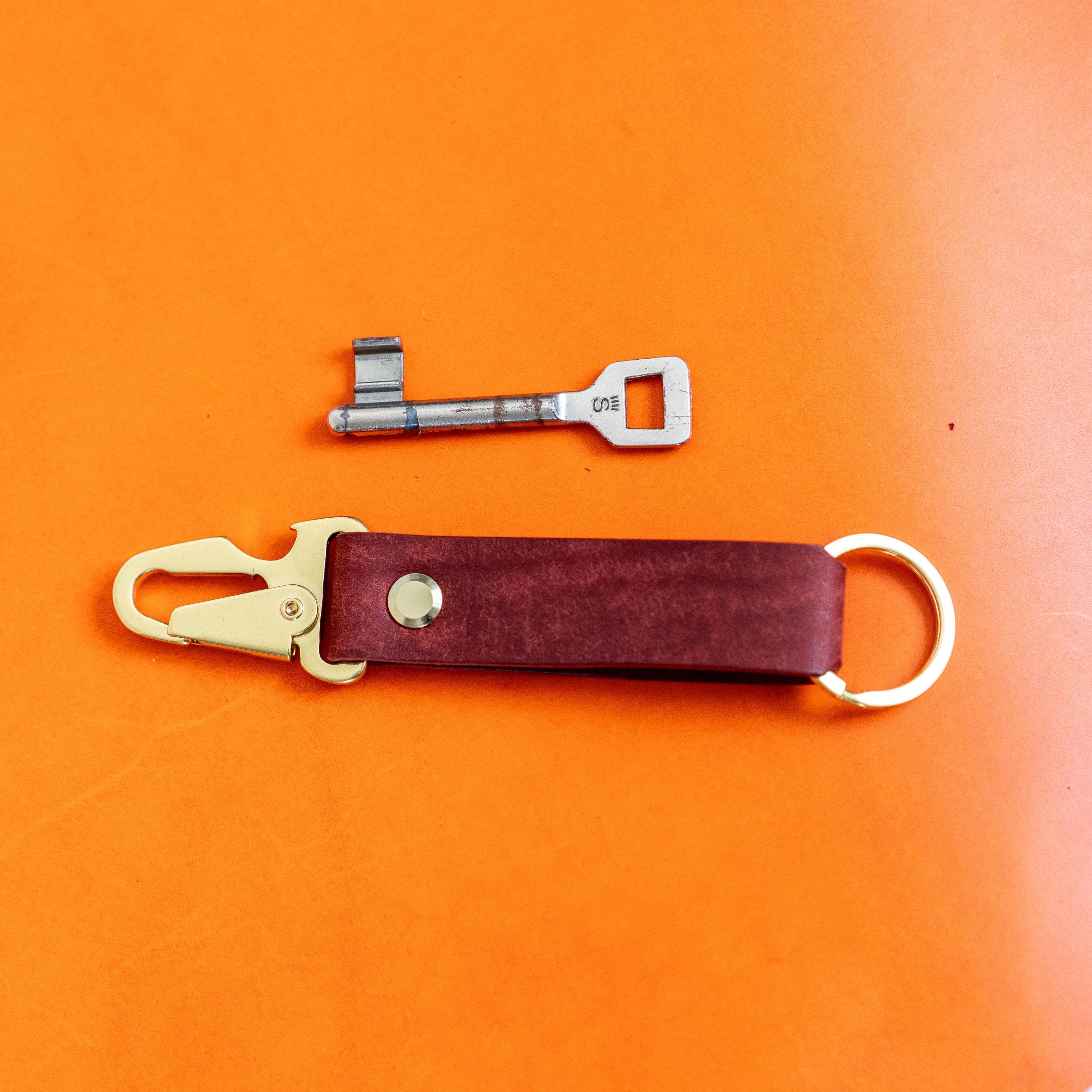 Schlüsselband aus Pueblo-Leder • individuell graviert (bis 15 Buchstaben) • Handarbeit in Deutschland • Schlüsselanhänger