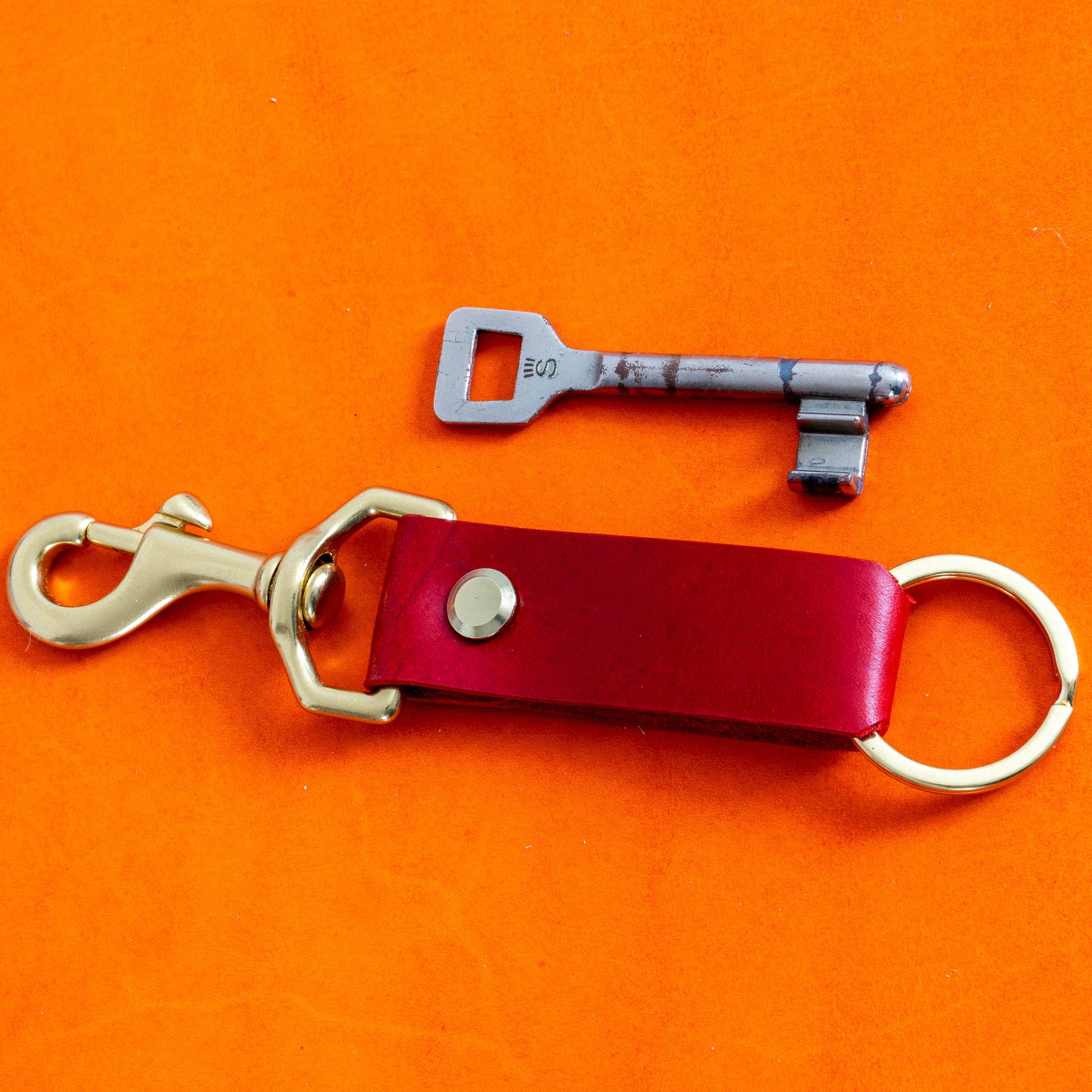 Schlüsselband aus Pueblo-Leder • individuell graviert (bis 15 Buchstaben) • Handarbeit in Deutschland • Schlüsselanhänger