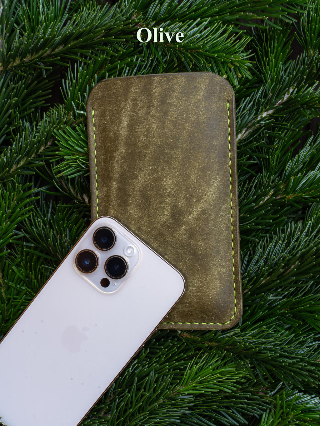 Hand-stitched Leather Case for Your Smartphone - iPhone Case, Every Stitch Sewn by Hand • iPhone Etui