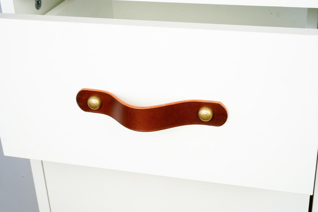 Handmade Leather Handles | Drawer Pulls & Cabinet Knobs | For IKEA Pax Kallax Hemnes | Vegetable Tanned Leather | Made in Germany
