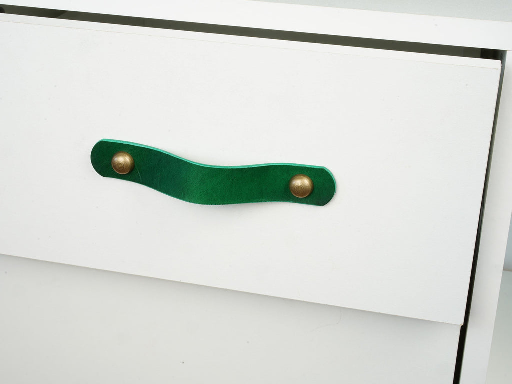 Handmade Leather Handles | Drawer Pulls & Cabinet Knobs | For IKEA Pax Kallax Hemnes | Vegetable Tanned Leather | Made in Germany