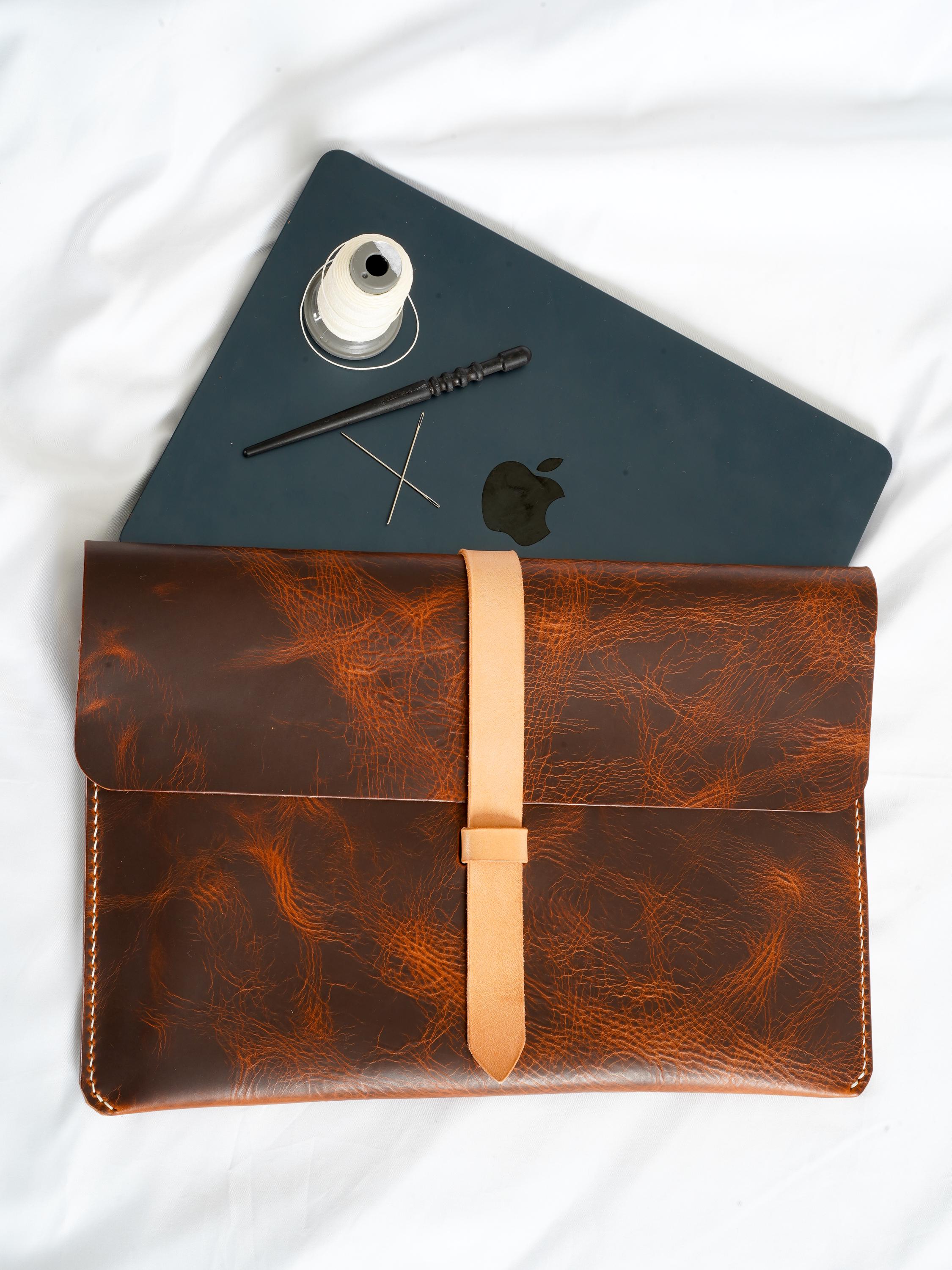 Leather MacBook sleeve | MacBook Case | minimalist iPad sleeve | Laptop case 11, 13, 14, 15, 16,17