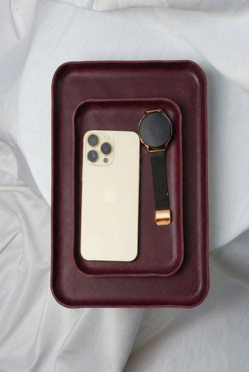 Handmade Leather Tray – Minimalist Catchall for Everyday Essentials