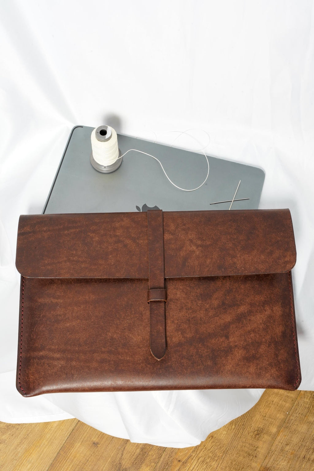 Leather MacBook sleeve | MacBook Case | minimalist iPad sleeve | Laptop case 11, 13, 14, 15, 16,17