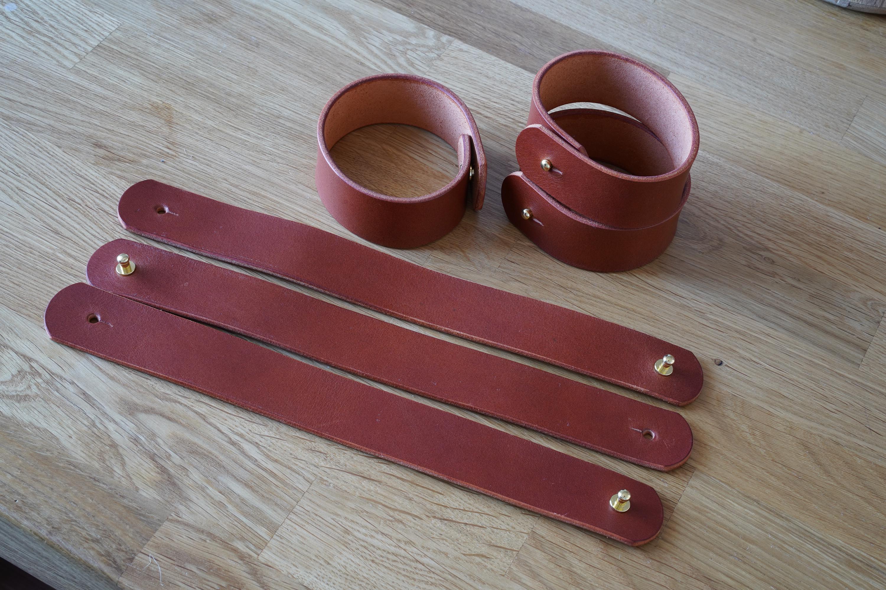 Handmade Leder Raffhalter Gardinenhalter | Vegetabil Gegerbt | 20-30cm Größe | Ohne Bohren | Vorhanghalter Lederband