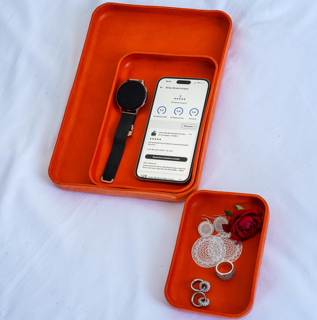 Handmade Leather Tray – Minimalist Catchall for Everyday Essentials