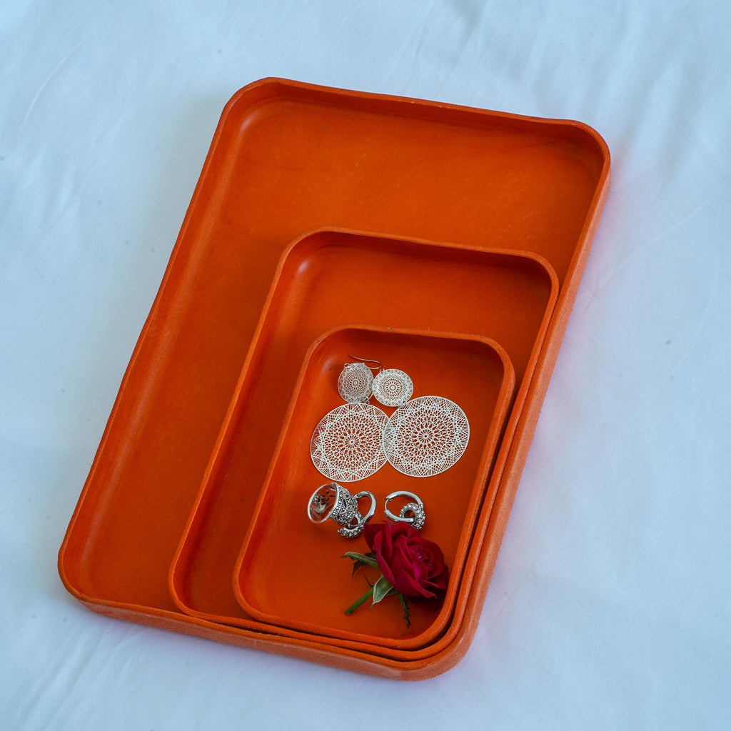Handmade Leather Tray – Minimalist Catchall for Everyday Essentials