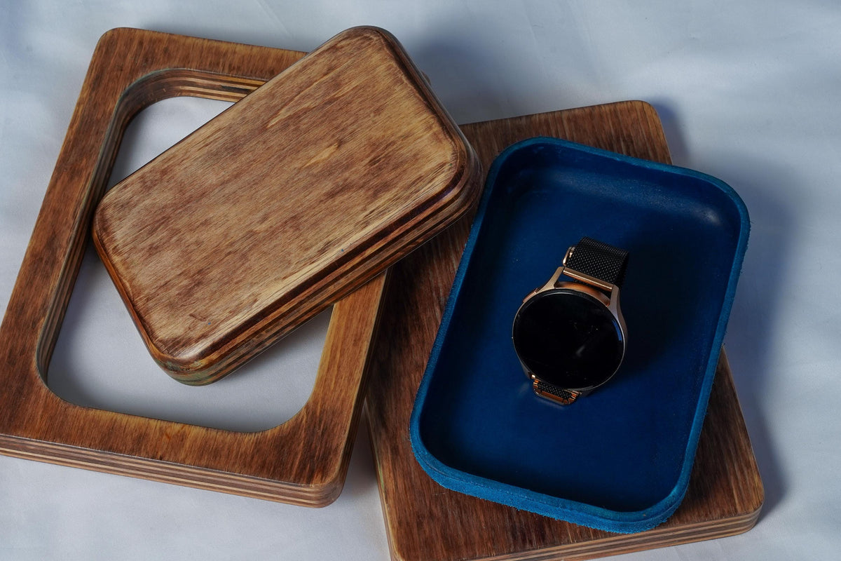 Handmade Leather Tray – Minimalist Catchall for Everyday Essentials