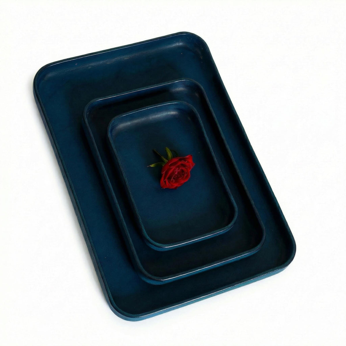 Handmade Leather Tray – Minimalist Catchall for Everyday Essentials
