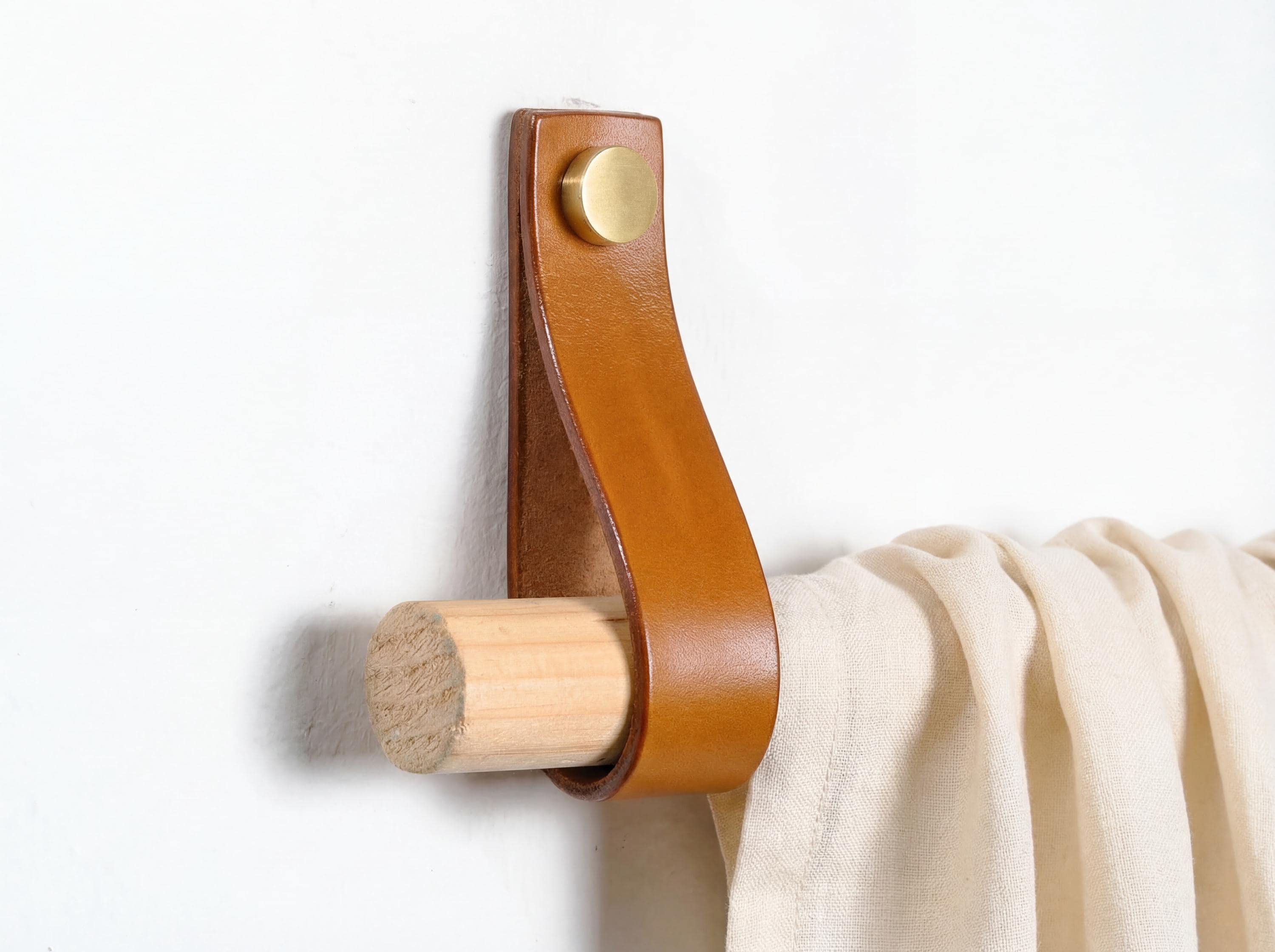 Handgefertigte Leder Gardienenhalter – Conceria Walpier Buttero | 12 Farben | 5 Größen | bis 20% Mengenrabatt